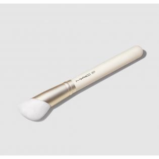 001 Serum + Moisturizer Brush